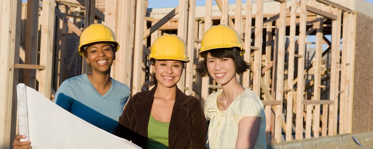 The Role of Leadership in Driving Organizational Change in Construction