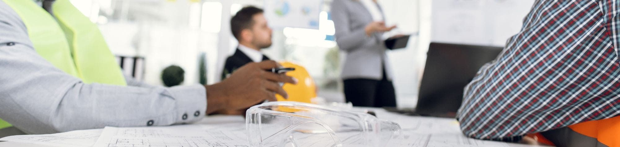 Legal Risks in Construction Contracts: Mitigation Strategies